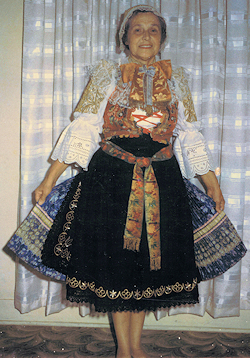 Georgia Kucera - Click to Enlarge. Photo of Georgia Kucera