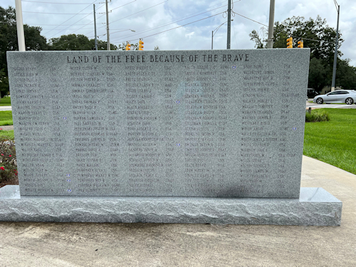 Photo of The Silverhill Veterans Memorial.