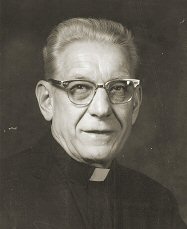 Picture of Pastor Clarence Daniels.