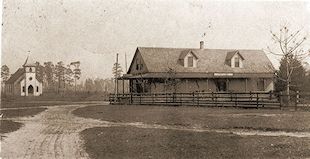 People's Supply Company in Silverhill, Alabama - about 1907.