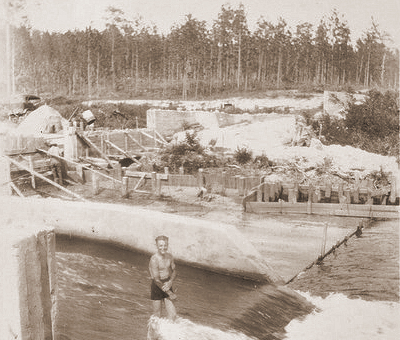 The Silverhill Power Company dam about 1930. - Click to Enlarge. Photo of The Silverhill Power Company dam.