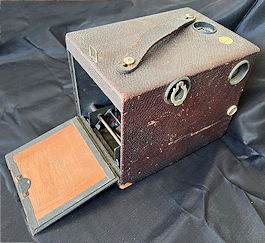 The Glass Box Camera - Click to Enlarge. Photo of The Glass Box Camera