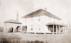 The Slosson House 1900 - Click to Enlarge. Photo of The Slosson House 1900